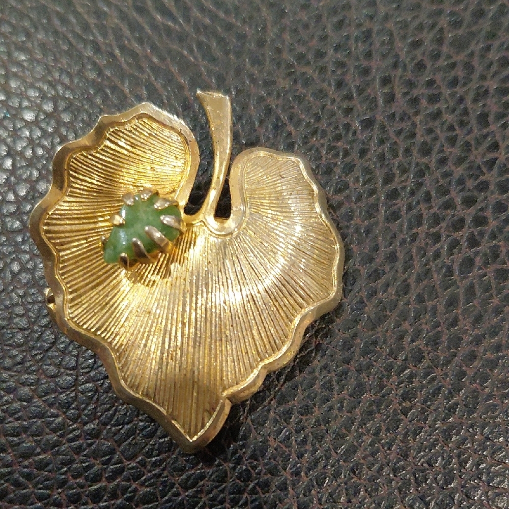 Gold Leaf Brooch with Green Accent